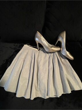 Gorgeous  Elegant design Soft Silver Shimmer Pleated Skirt with Metallic look